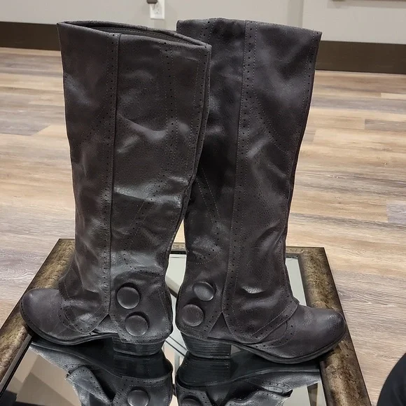 Dark brown Not rated "Bailey" size 6 - Picture 2 of 5